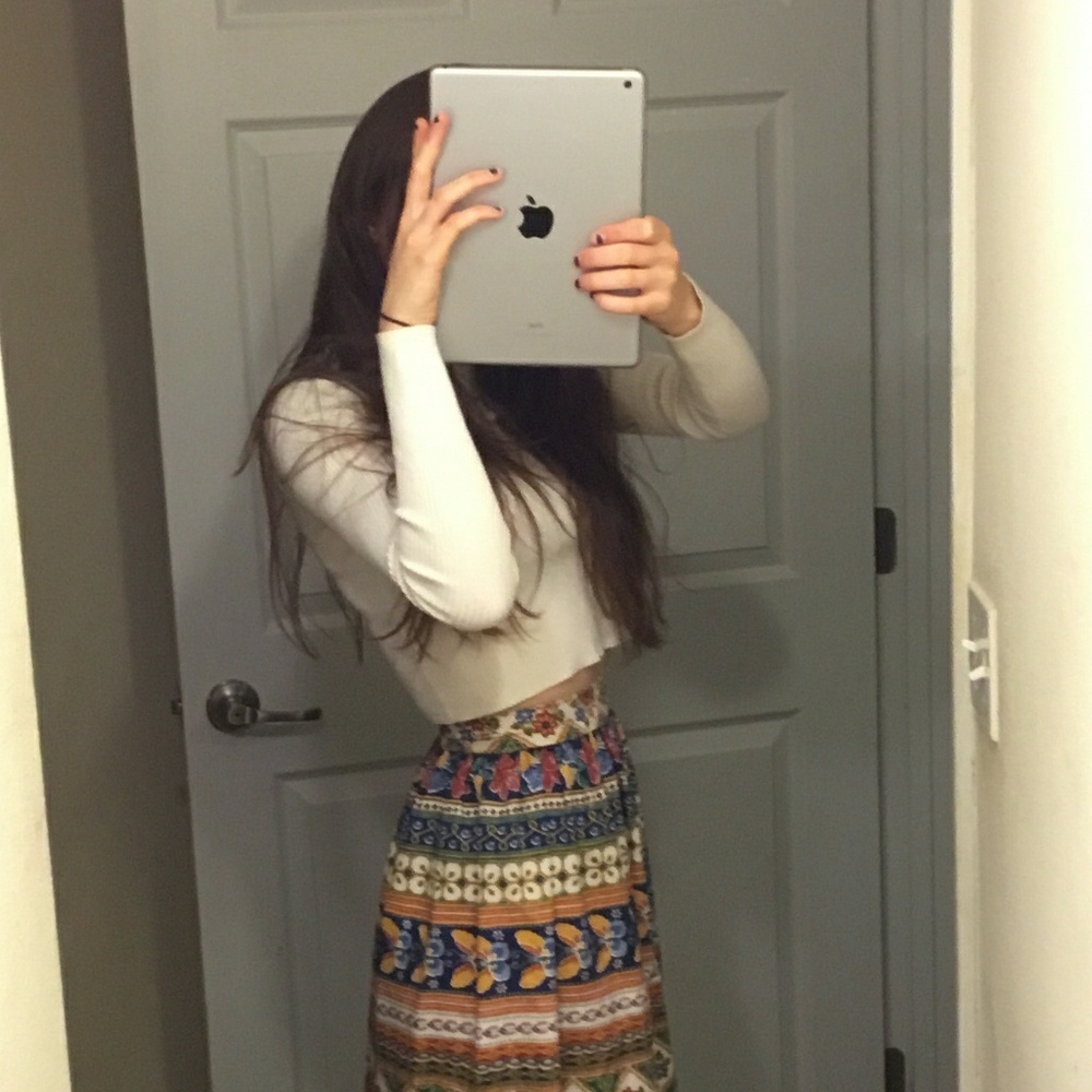 Vintage high rise maxi skirt